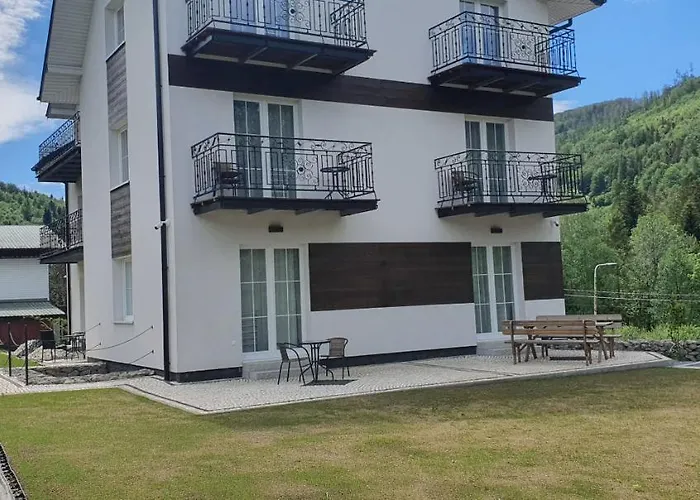 Pod Czyrna שצ'צ'ירק