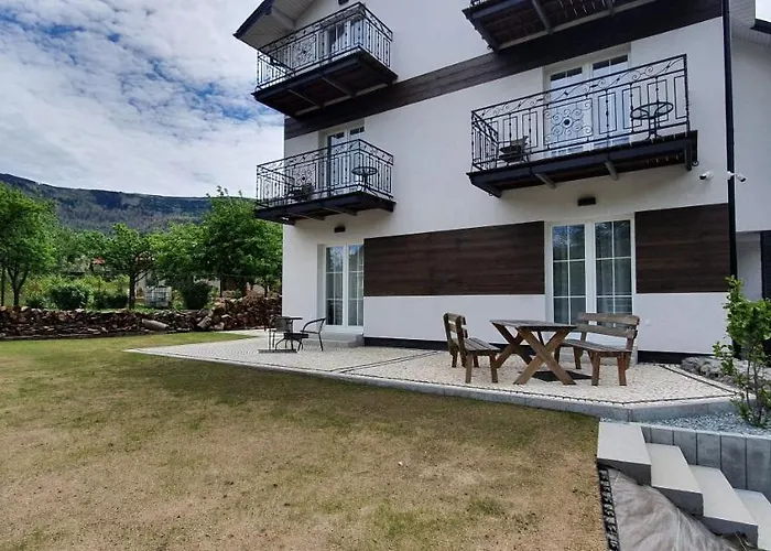 Pod Czyrna דירה שצ'צ'ירק